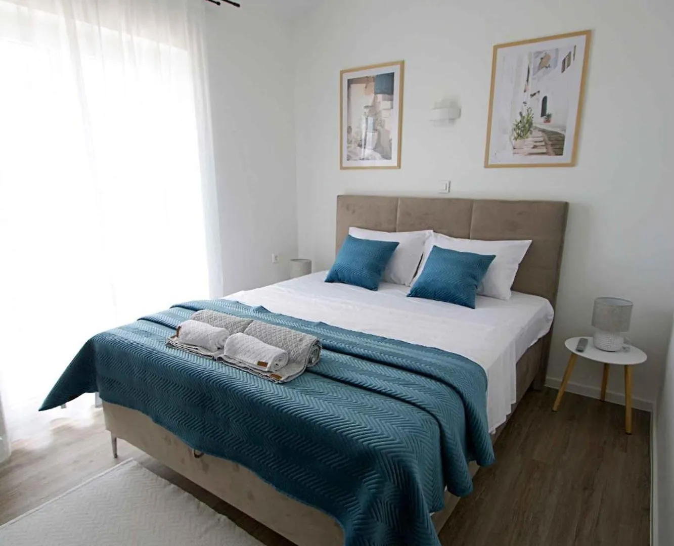 Apartment In Jadranovo 50542